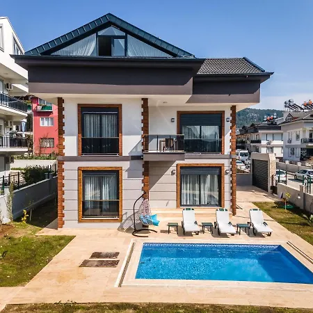 Yagmur Villa *
